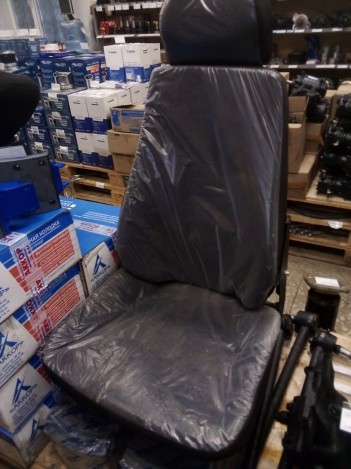 Кресло водителя высокое на КАМАЗ за 22500 рублей в магазине remzapchasti.ru 5320-6810010 В №16