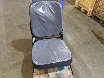Кресло водителя низкое на КАМАЗ за 17000 рублей в магазине remzapchasti.ru 5320-6810010 Н №47