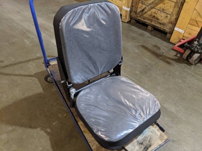 Кресло водителя низкое на КАМАЗ за 17000 рублей в магазине remzapchasti.ru 5320-6810010 Н №40