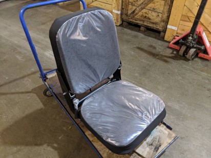 Кресло водителя низкое на КАМАЗ за 17000 рублей в магазине remzapchasti.ru 5320-6810010 Н №48