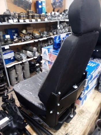 Кресло водителя высокое на КАМАЗ за 21500 рублей в магазине remzapchasti.ru 5320-6810010 В №20