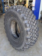 Резина на КАМАЗ/УРАЛ ВЕЗДЕХОД "КАМА-1260-1" 425/85R-21 156G 18слойная с камерой новая 425/85 R21